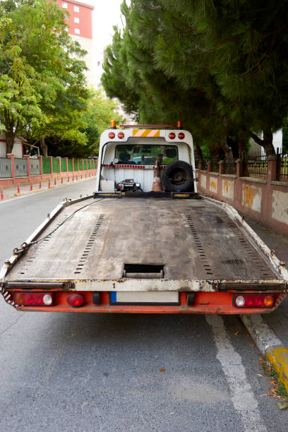 empty tow truck